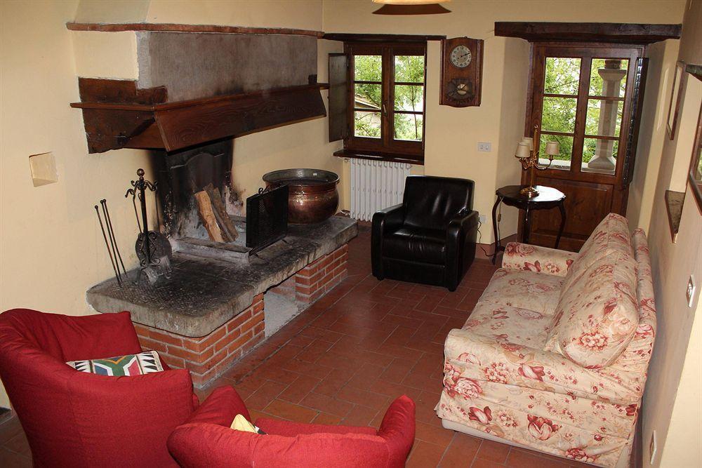 Borgo Corsignano Guest House Poppi Exterior photo